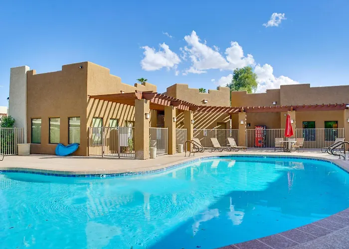 Holiday home Unwind Poolside! 1 Mi To South Mountain Park Phoenix
